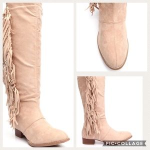 New Faux Suede Fringe Boots Size 7.5